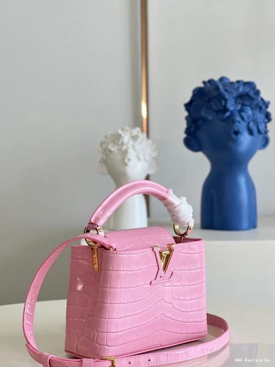 AAA Replica Ru CAPUCINES LOUIS VUITTON MINI 0820